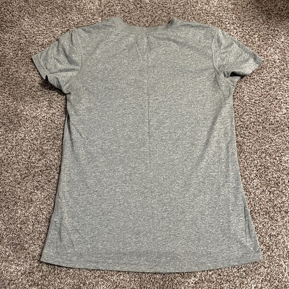 Nike Women’s Dri-FIT Legend T-shirt - Picture 4 of 4